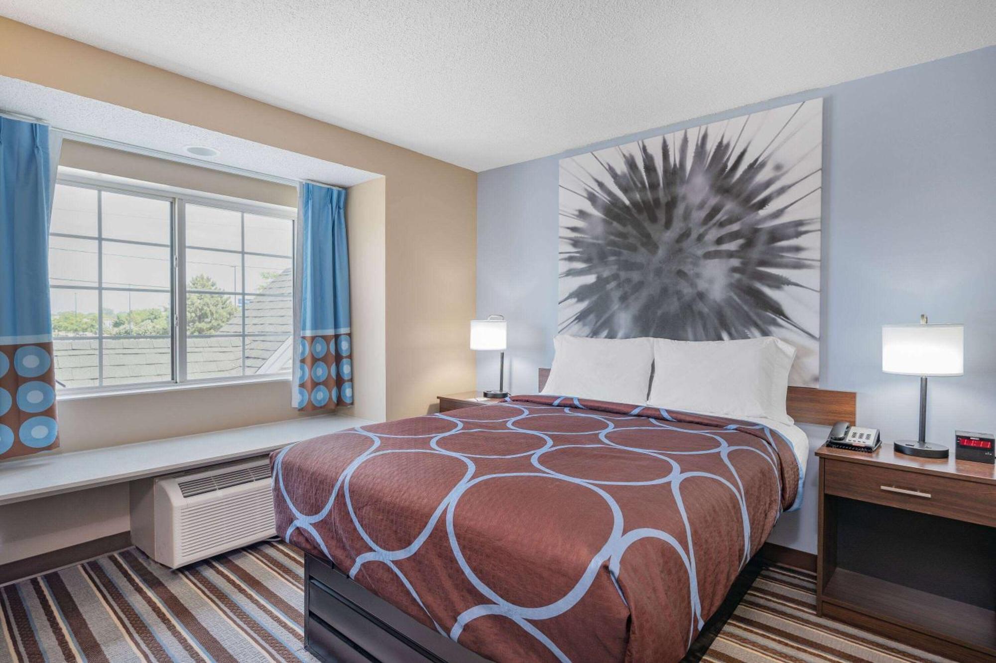 Super 8 By Wyndham Joliet Hotell Eksteriør bilde