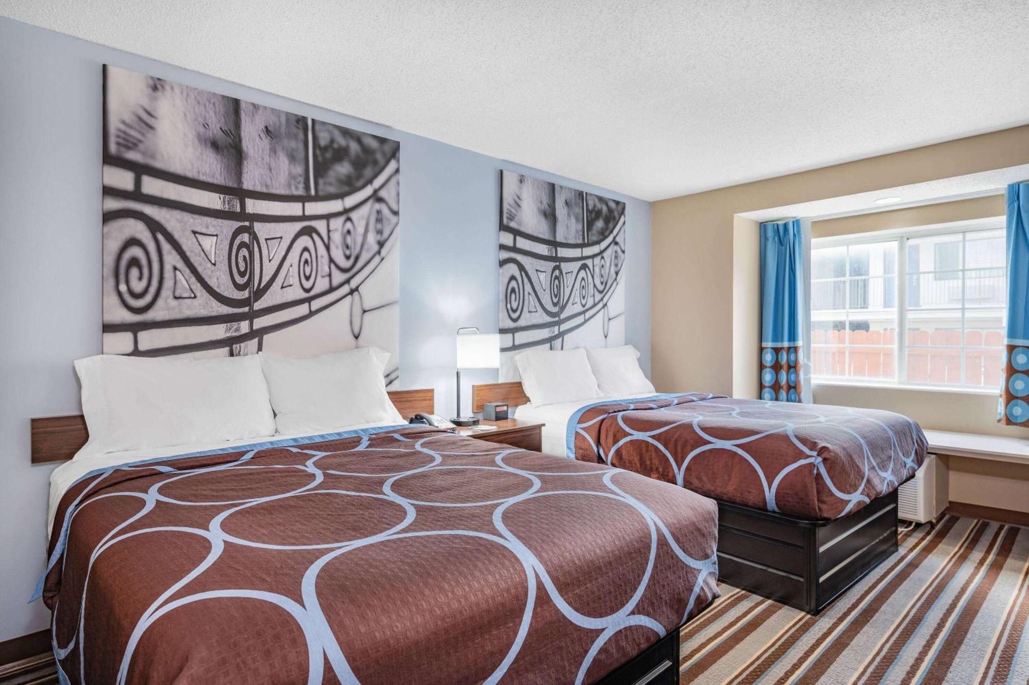 Super 8 By Wyndham Joliet Hotell Eksteriør bilde